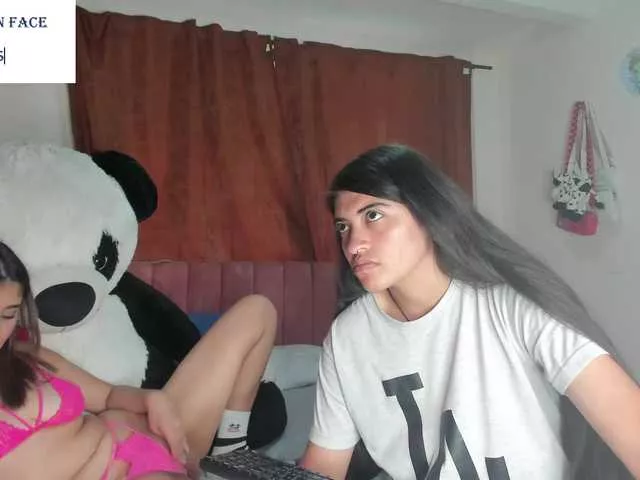 daniafioreycamilamoretti from BongaCams is Freechat