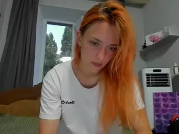 your_little_flexible_girl from Chaturbate is Freechat
